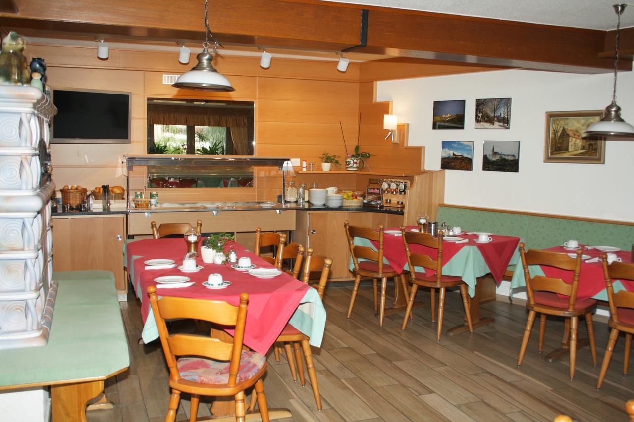 Hotel Spitzenpfeil Michelau in Oberfranken Экстерьер фото