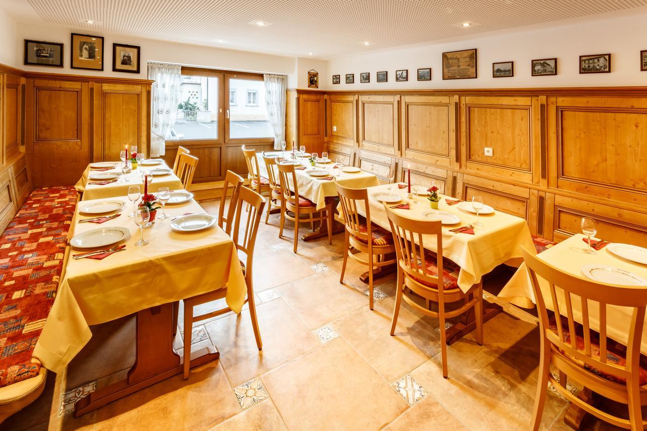 Hotel Spitzenpfeil Michelau in Oberfranken Экстерьер фото