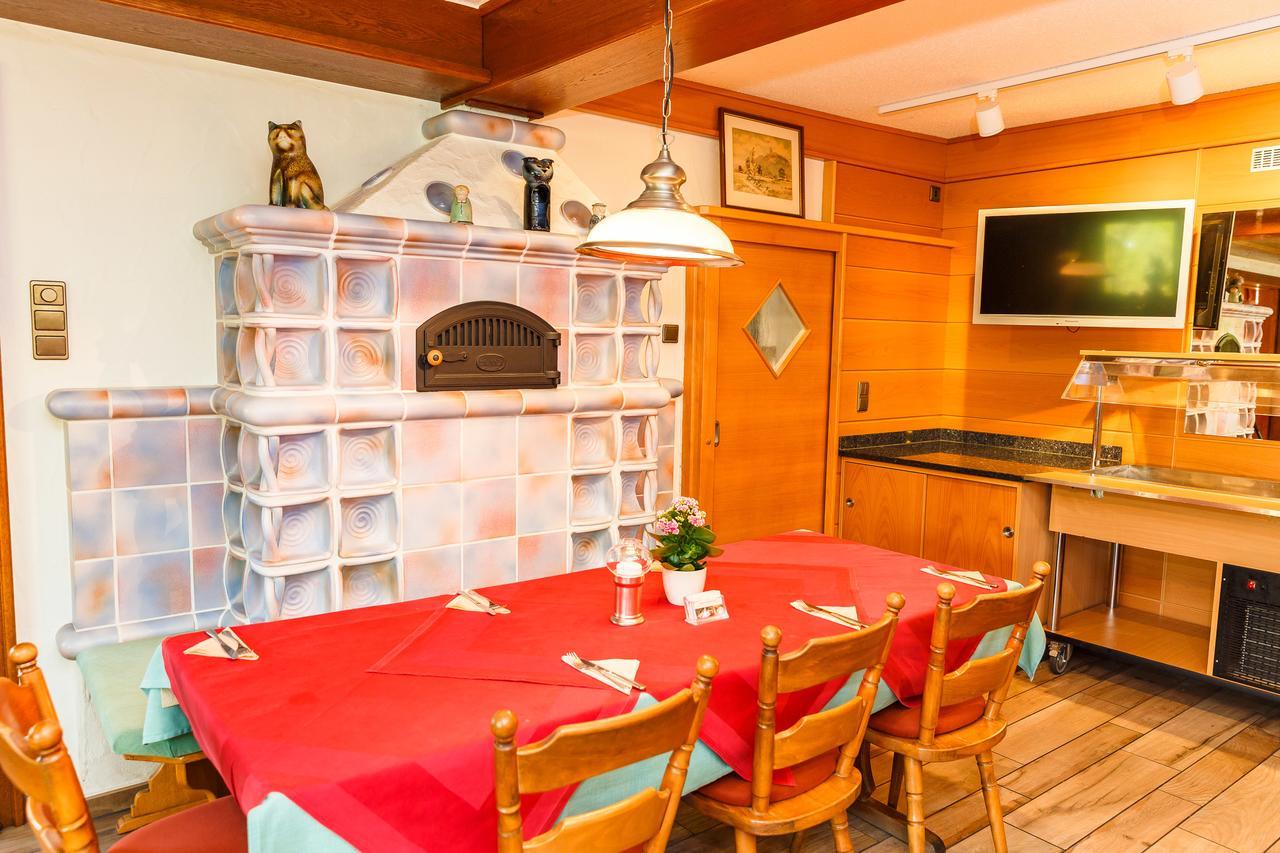 Hotel Spitzenpfeil Michelau in Oberfranken Экстерьер фото